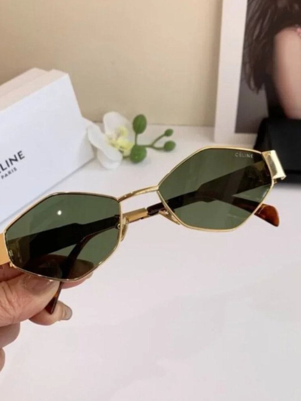 CELINE CL40254U 30N Gold / Green Lenses 58mm Women’s Sunglasses New & Authentic